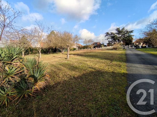 terrain à vendre - 705.0 m2 - SAINTRY SUR SEINE - 91 - ILE-DE-FRANCE - Century 21 Lesueur Et Hörlin