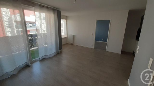 Appartement F3 à vendre - 3 pièces - 62.0 m2 - CORBEIL ESSONNES - 91 - ILE-DE-FRANCE - Century 21 Lesueur Et Horlin