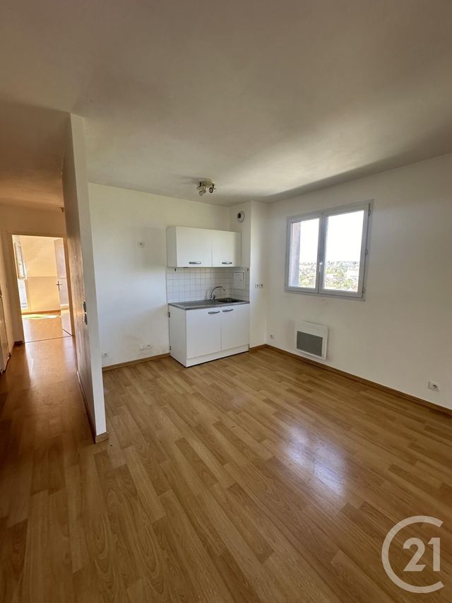appartement à louer - 4 pièces - 68.14 m2 - CORBEIL ESSONNES - 91 - ILE-DE-FRANCE - Century 21 Lesueur Et Hörlin