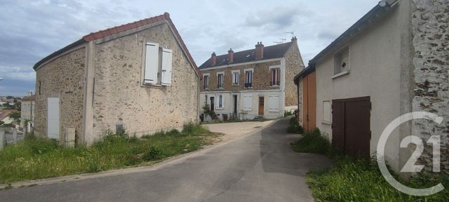 Appartement F1 à louer - 1 pièce - 25.2 m2 - VILLABE - 91 - ILE-DE-FRANCE - Century 21 Lesueur Et Hörlin