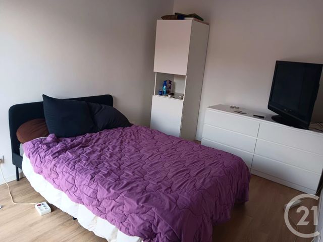 Appartement F2 à vendre - 2 pièces - 44.0 m2 - CORBEIL ESSONNES - 91 - ILE-DE-FRANCE - Century 21 Martinot Immobilier