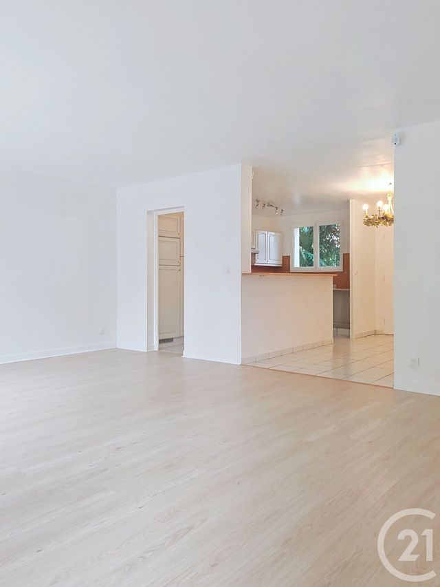Afficher la photo en grand maison à louer - 5 pièces - 131.0 m2 - ST GERMAIN LES CORBEIL - 91 - ILE-DE-FRANCE - Century 21 Martinot Immobilier