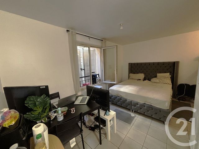 Appartement Studio à vendre - 1 pièce - 20.0 m2 - CORBEIL ESSONNES - 91 - ILE-DE-FRANCE - Century 21 Martinot Immobilier