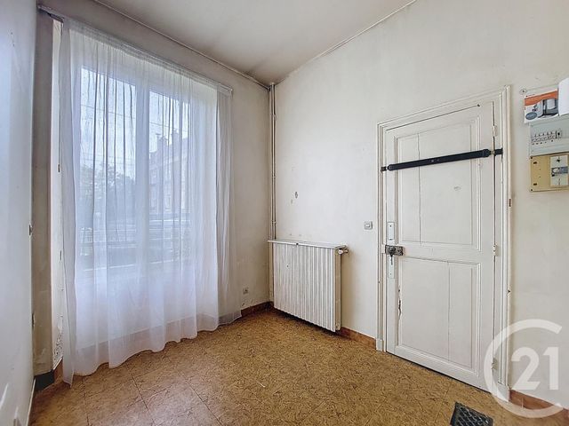 Afficher la photo en grand Appartement F2 à vendre - 2 pièces - 55.0 m2 - CORBEIL ESSONNES - 91 - ILE-DE-FRANCE - Century 21 Martinot Immobilier