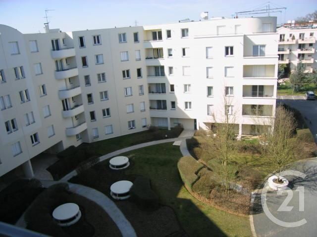 Appartement F2 à louer - 2 pièces - 40.5 m2 - EVRY - 91 - ILE-DE-FRANCE - Century 21 Lesueur Et Horlin